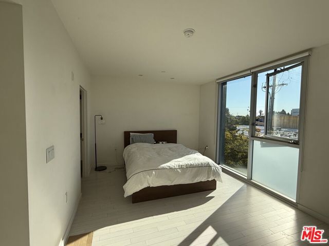 MLS #25476589 image #12