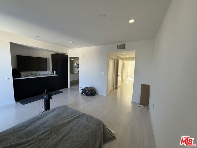 MLS #25476589 image #18