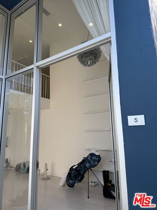 MLS #25476589 image #3