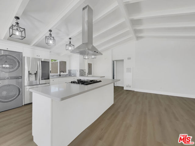 MLS #25478351 image #17