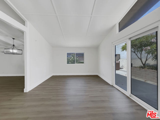 MLS #25478351 image #19