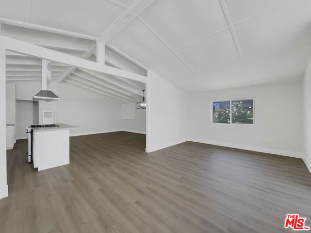MLS #25478351 image #20