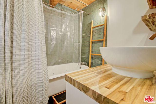 MLS #25480239 image #21