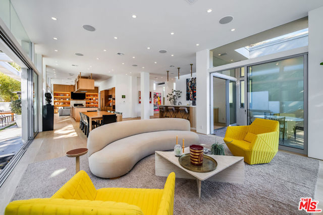 MLS #25485135 image #12