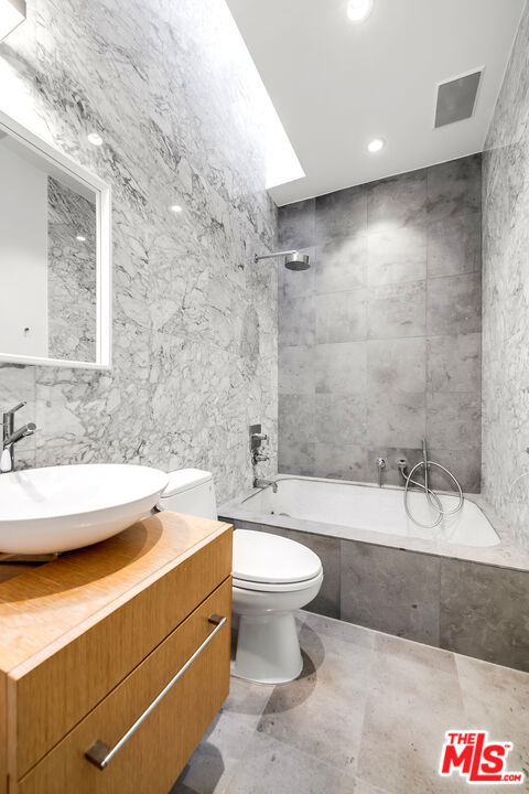 MLS #25485135 image #34