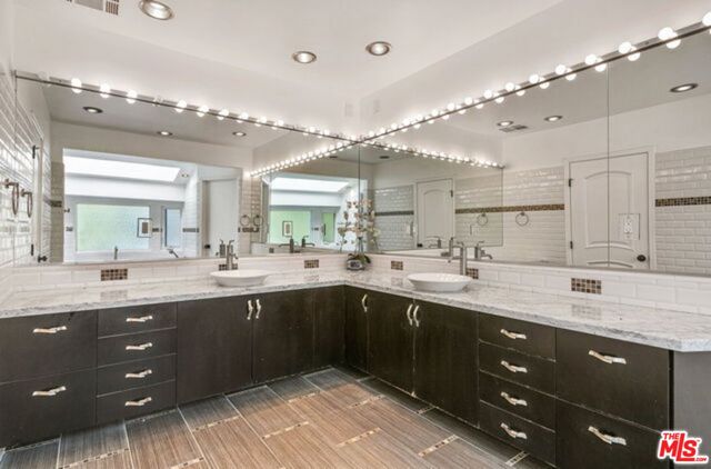 MLS #25488441 image #5