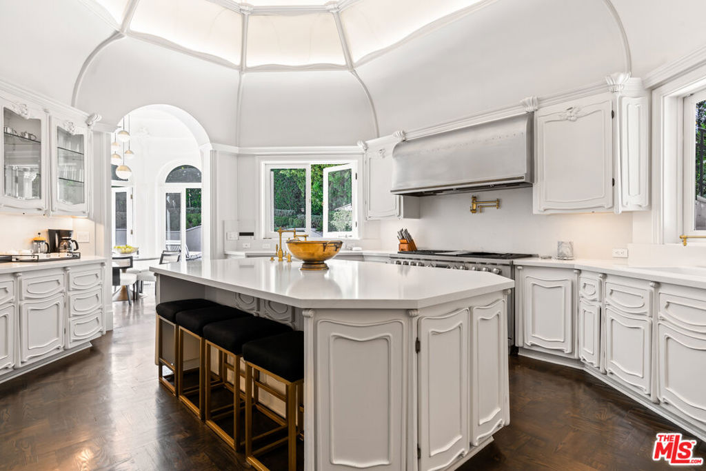 MLS #25488965 image #16