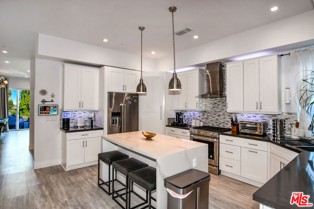 MLS #25492541 image #10