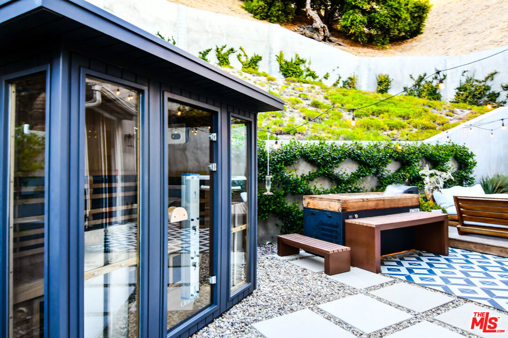 MLS #25492541 image #16