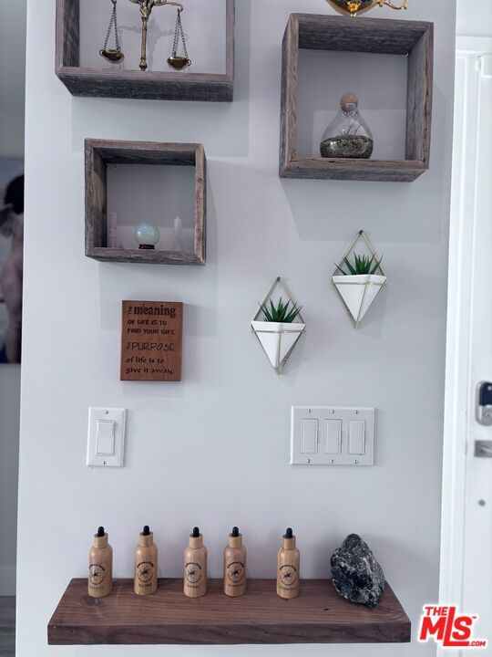 MLS #25492541 image #22