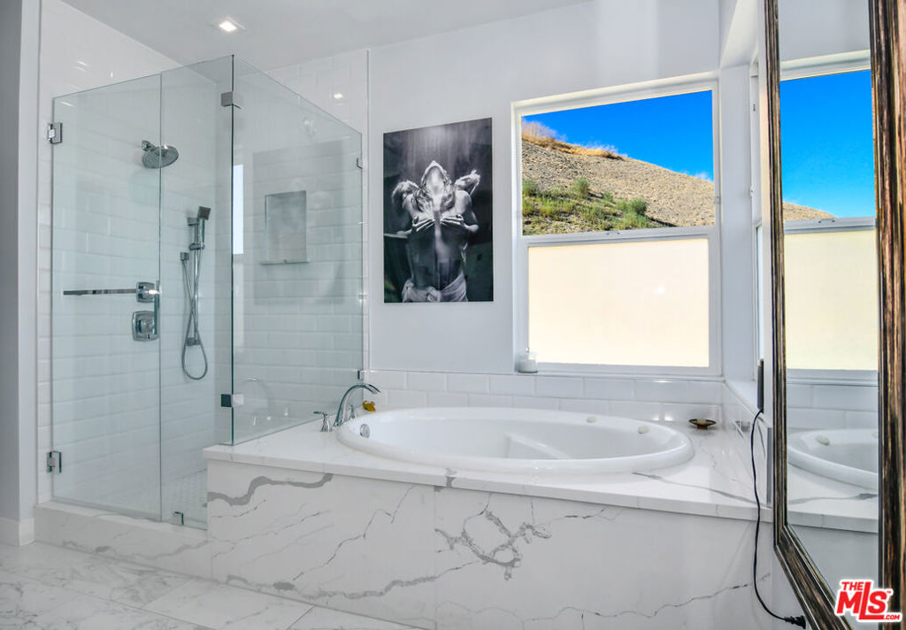 MLS #25492541 image #27