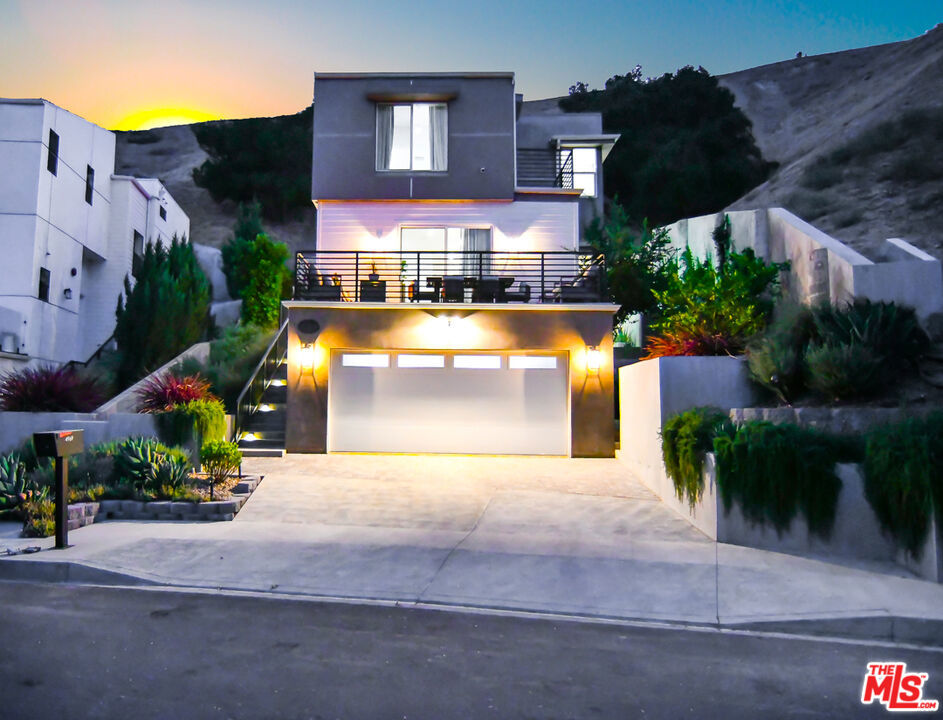 MLS #25492541 image #3