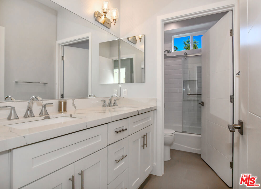 MLS #25492541 image #32