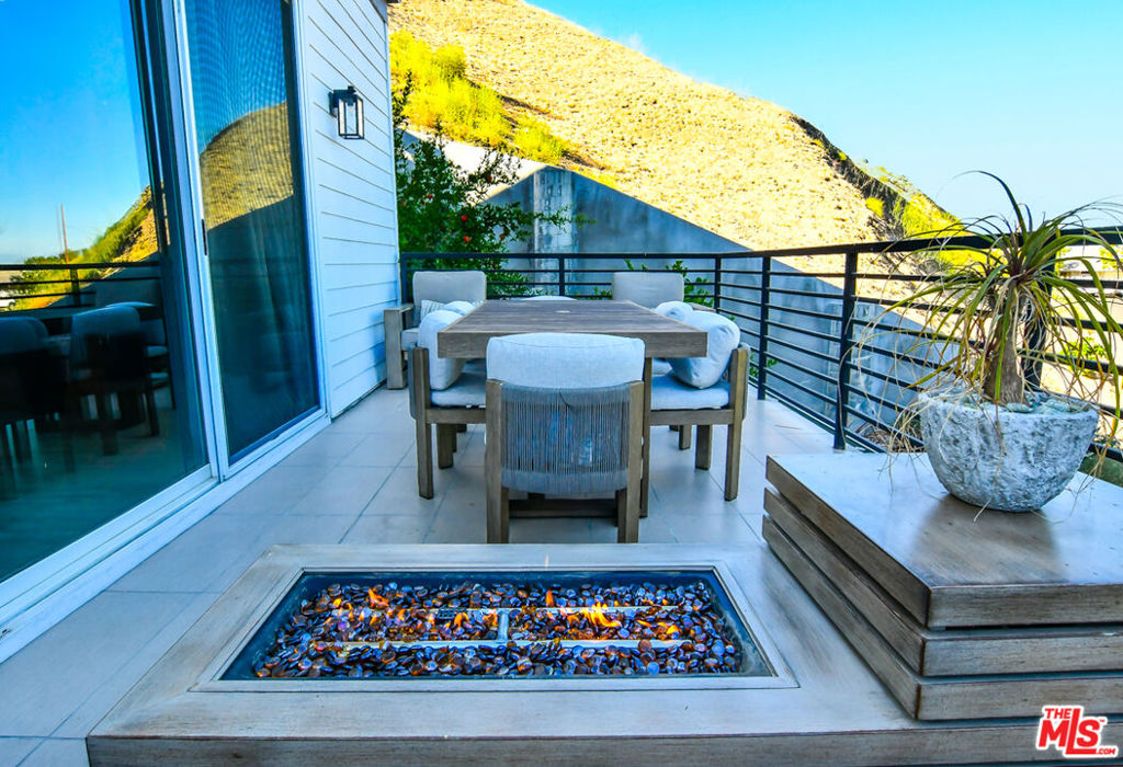 MLS #25492541 image #4