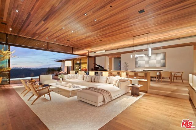 MLS #25493341 image #42