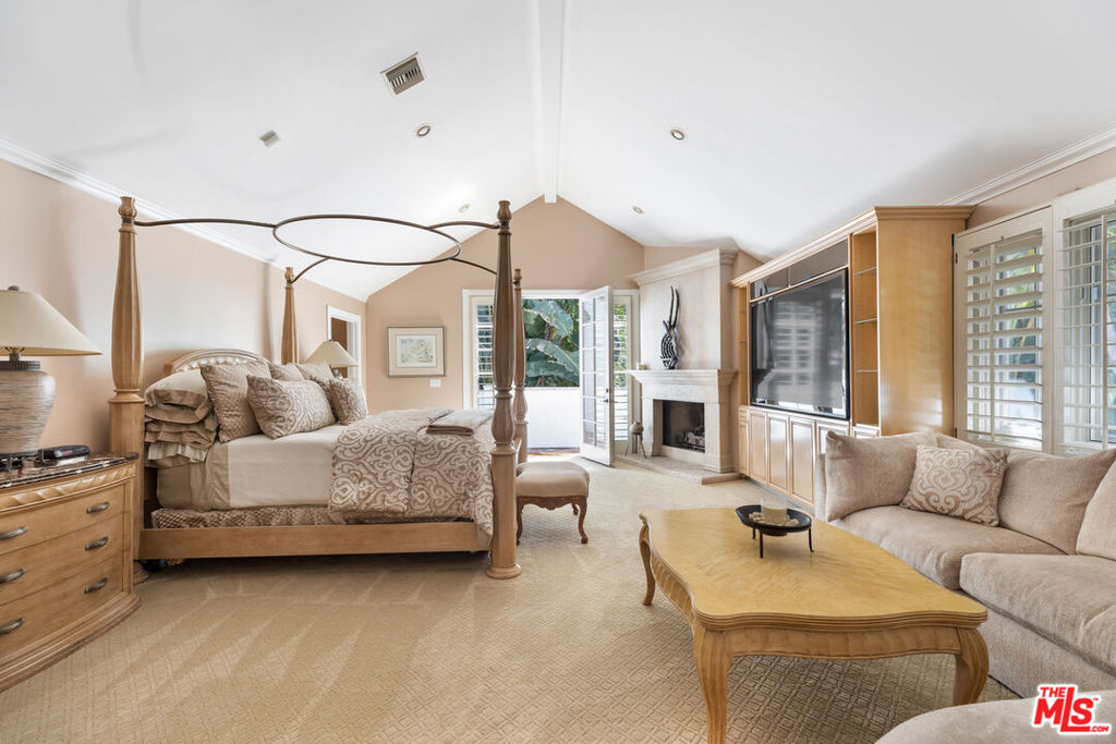 MLS #25495853 image #11