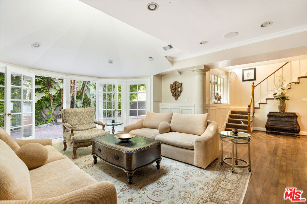 MLS #25495853 image #15