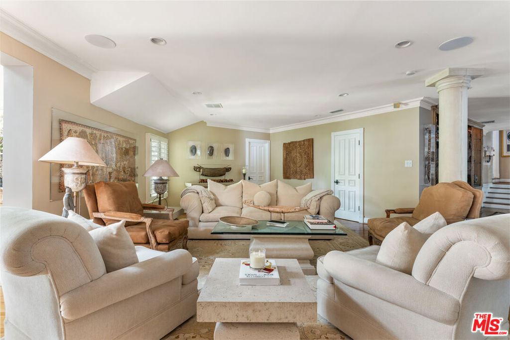 MLS #25495853 image #2