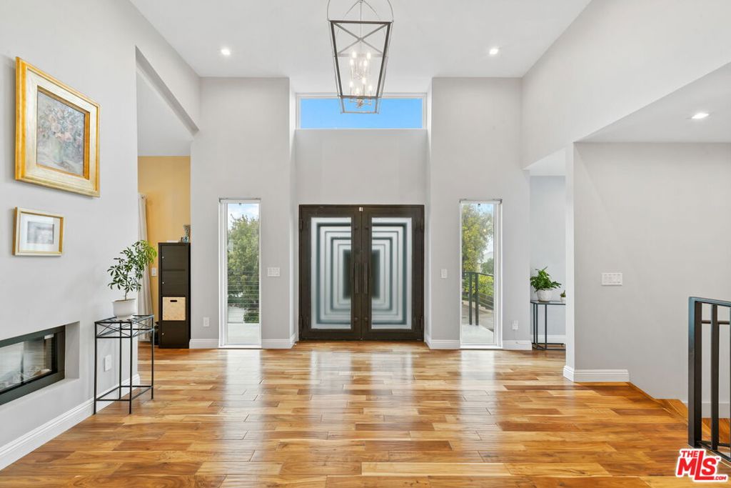 MLS #25497553 image #12