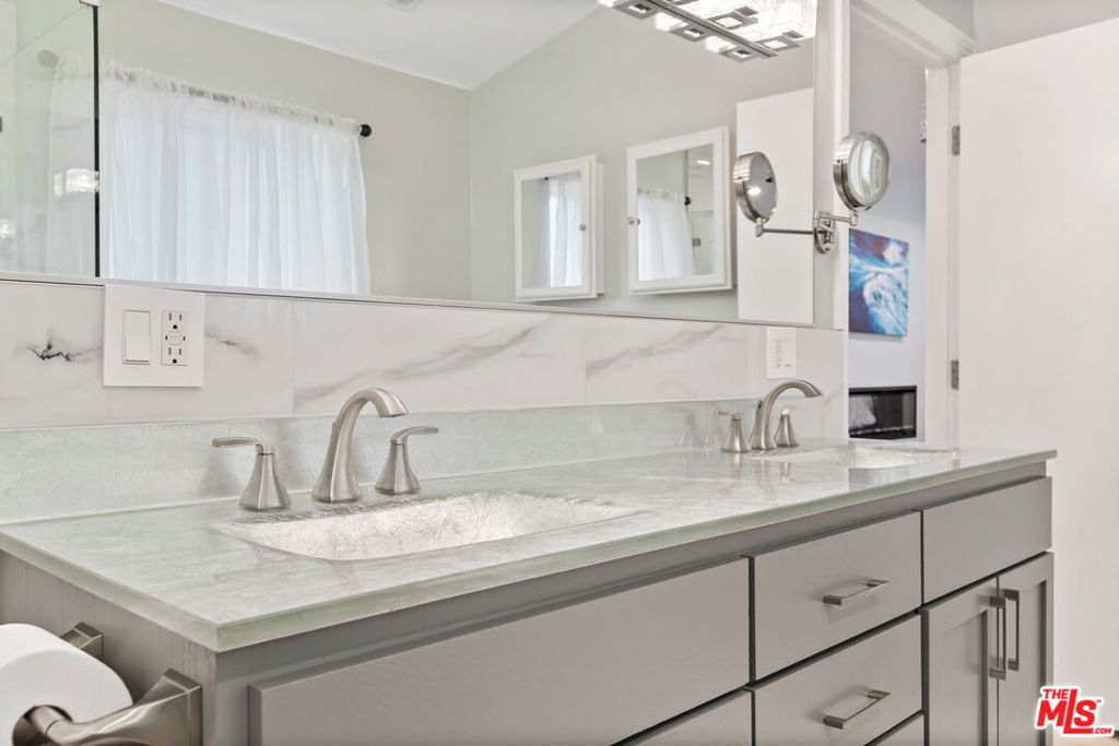 MLS #25497553 image #38