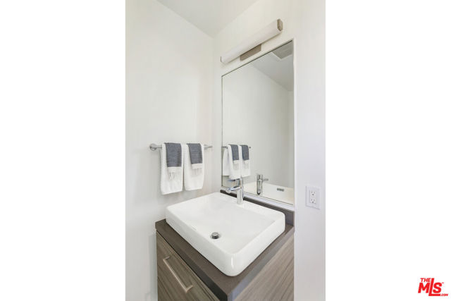 MLS #25497875 image #22