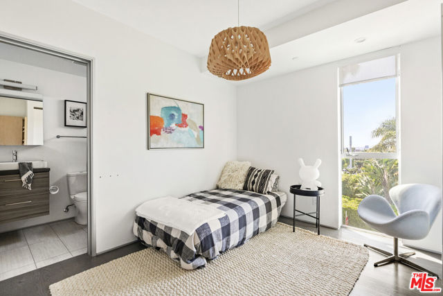 MLS #25497875 image #31