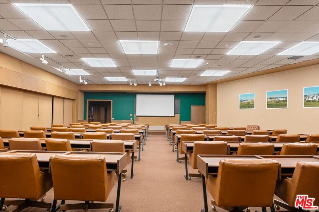 MLS #25500563 image #20