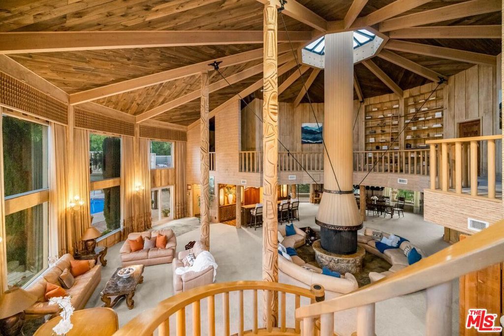 MLS #25500563 image #30