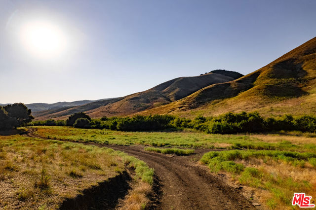 MLS #25501163 image #23