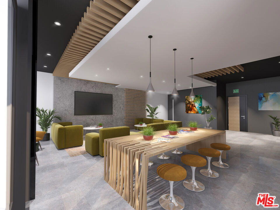 MLS #25501595 image #2