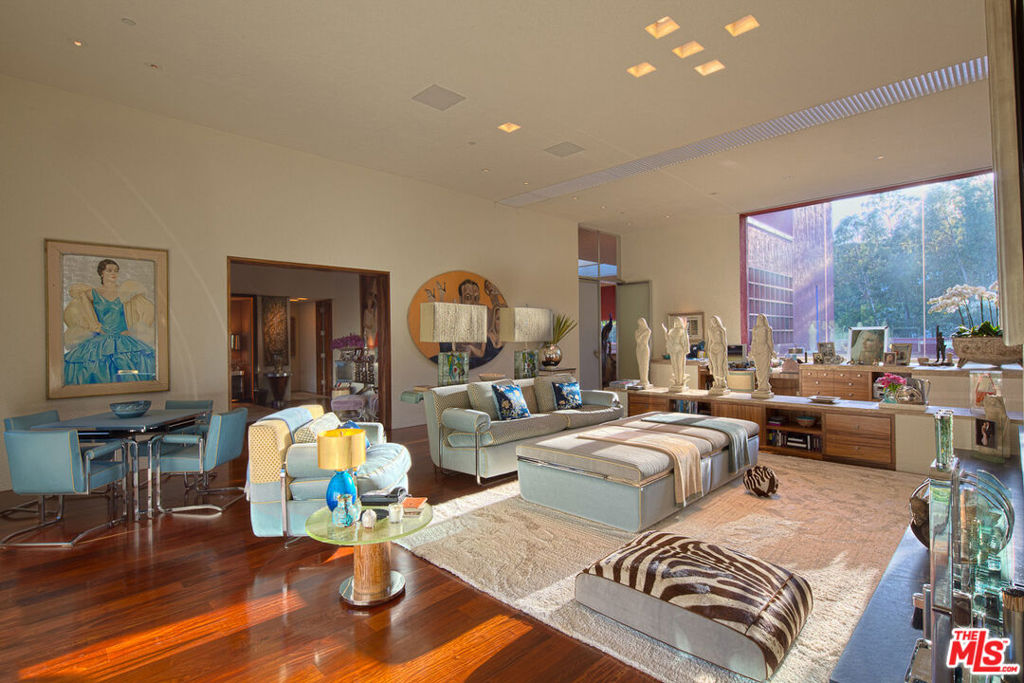 MLS #25502639 image #12