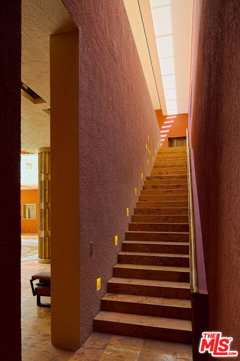 MLS #25502639 image #23