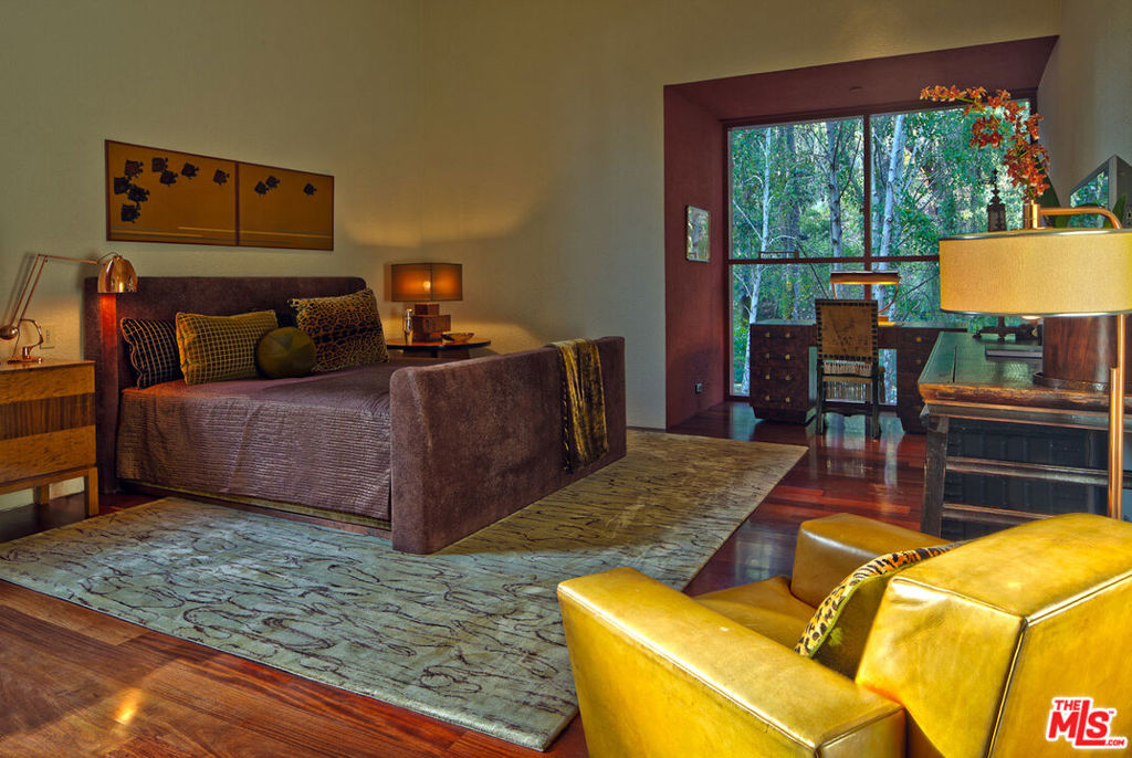 MLS #25502639 image #25