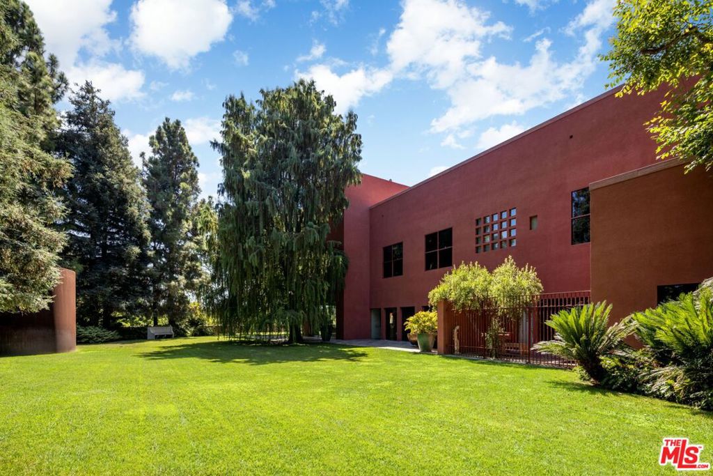 MLS #25502639 image #5