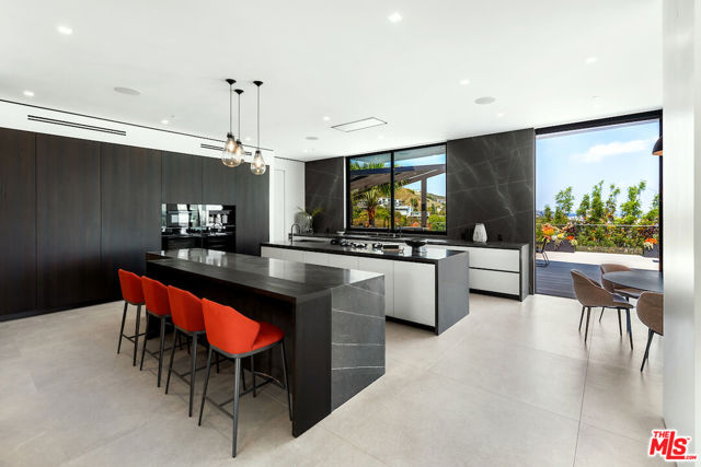 MLS #25506155 image #11