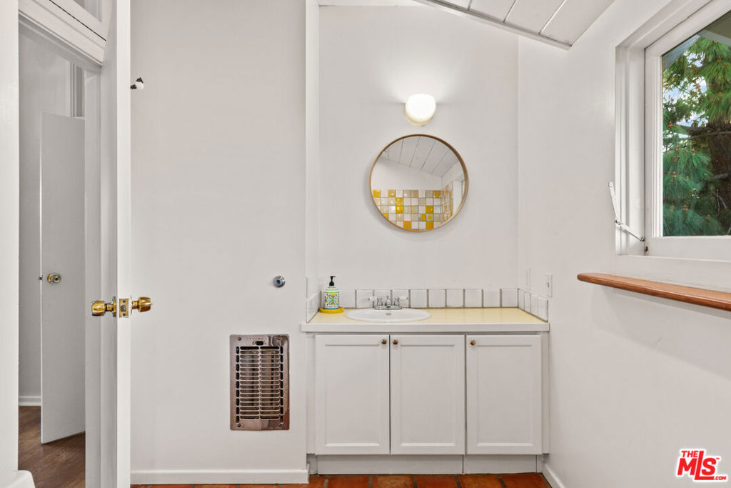 MLS #25513251 image #27