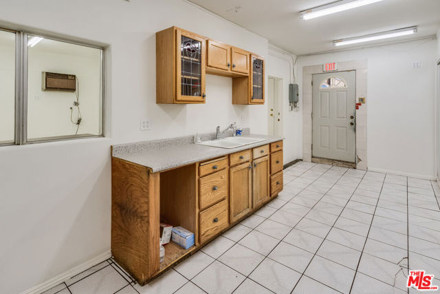 MLS #25514317 image #20
