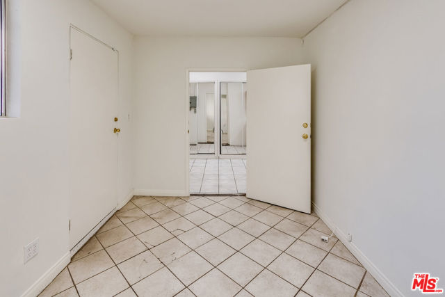 MLS #25514317 image #23