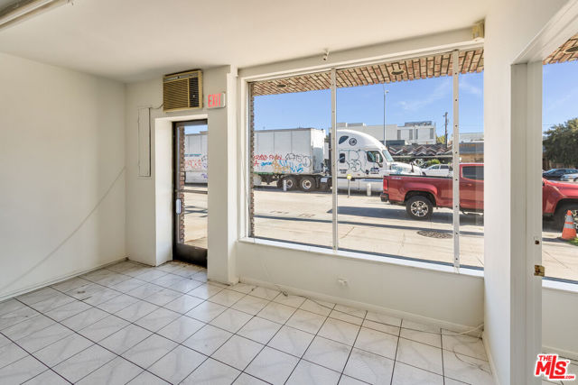 MLS #25514317 image #6