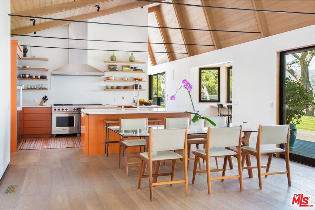 MLS #25518865 image #12