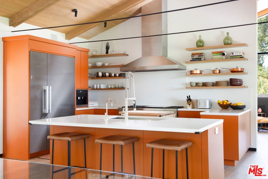 MLS #25518865 image #13