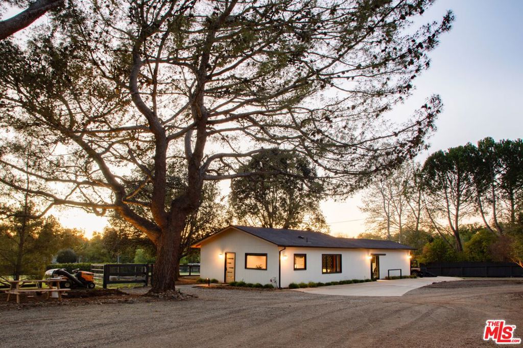 MLS #25518865 image #24