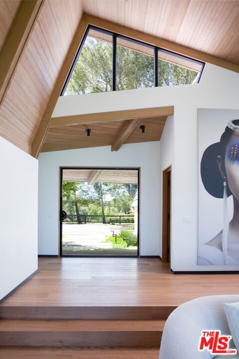 MLS #25518865 image #9