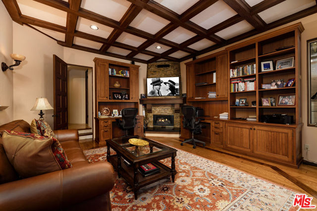 MLS #25522573 image #15