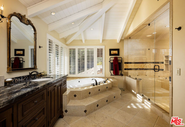 MLS #25522573 image #18