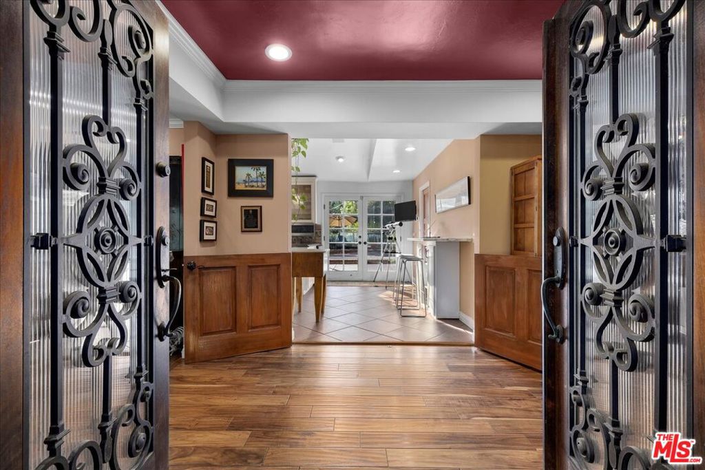 MLS #25524361 img 15