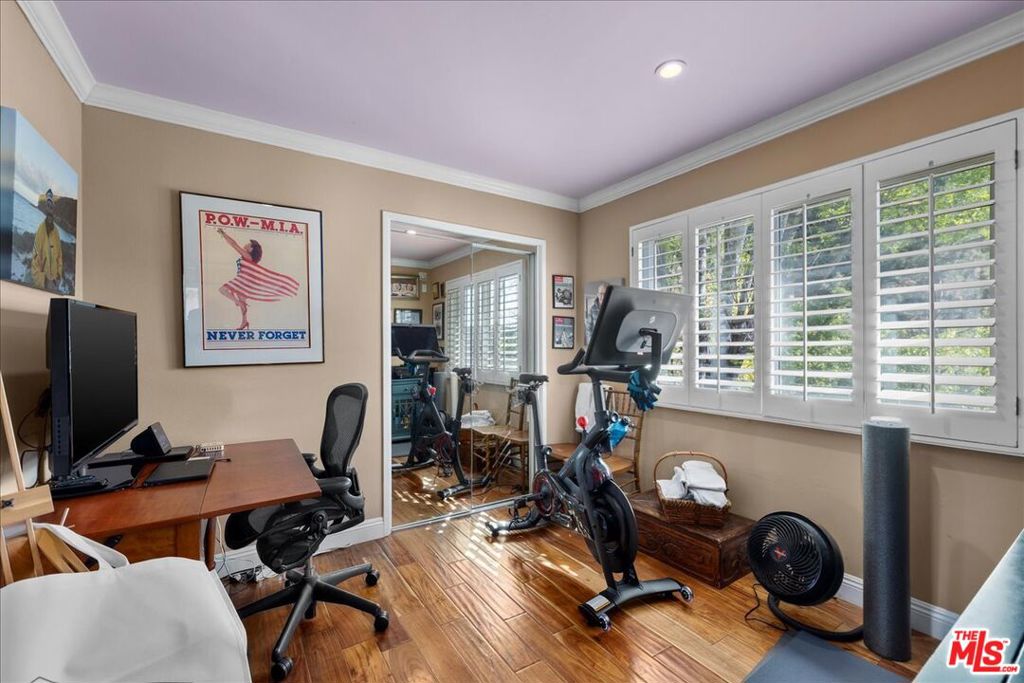 MLS #25524361 img 19