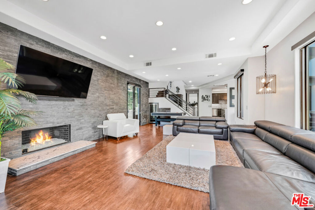 MLS #25526051 image #16