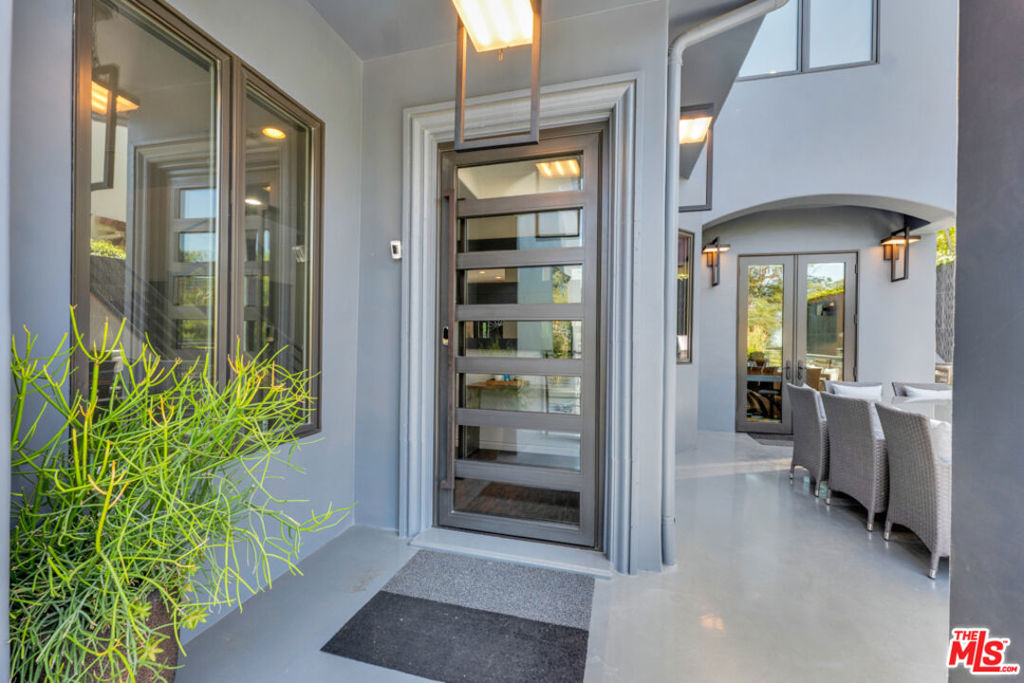 MLS #25526051 image #2