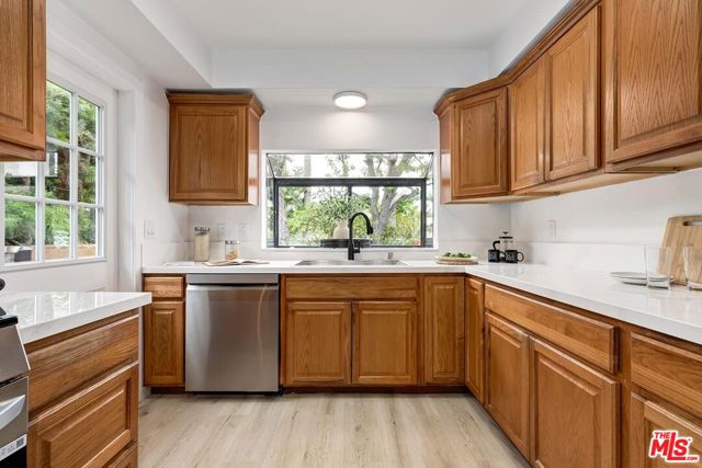 MLS #25527603 image #12
